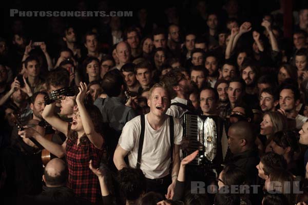 THE LUMINEERS - 2013-03-07 - PARIS - Le Trianon - Wesley Keith Schultz - Jeremiah Caleb Fraites - Neyla Pekarek - Ben Wahamaki - Stelth Ulvang